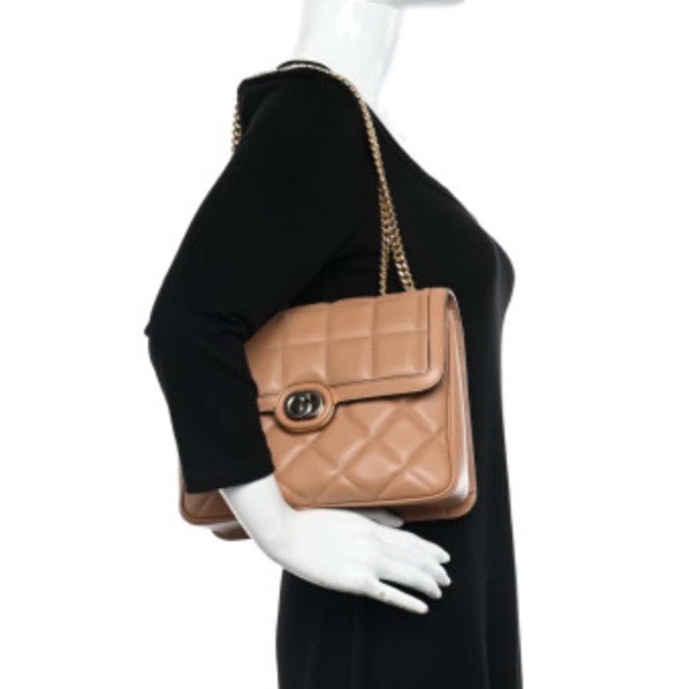 Beautiful Calfskin Quilted Deco Shoulder GUCCI BAG NWT